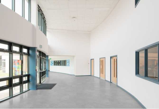 Grey mounstain tile